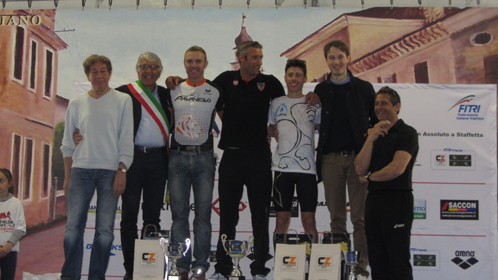 images/2015/foto_news/CI_Duathlon_Povegliano/podio-uomini-circuito-duathlon.jpg