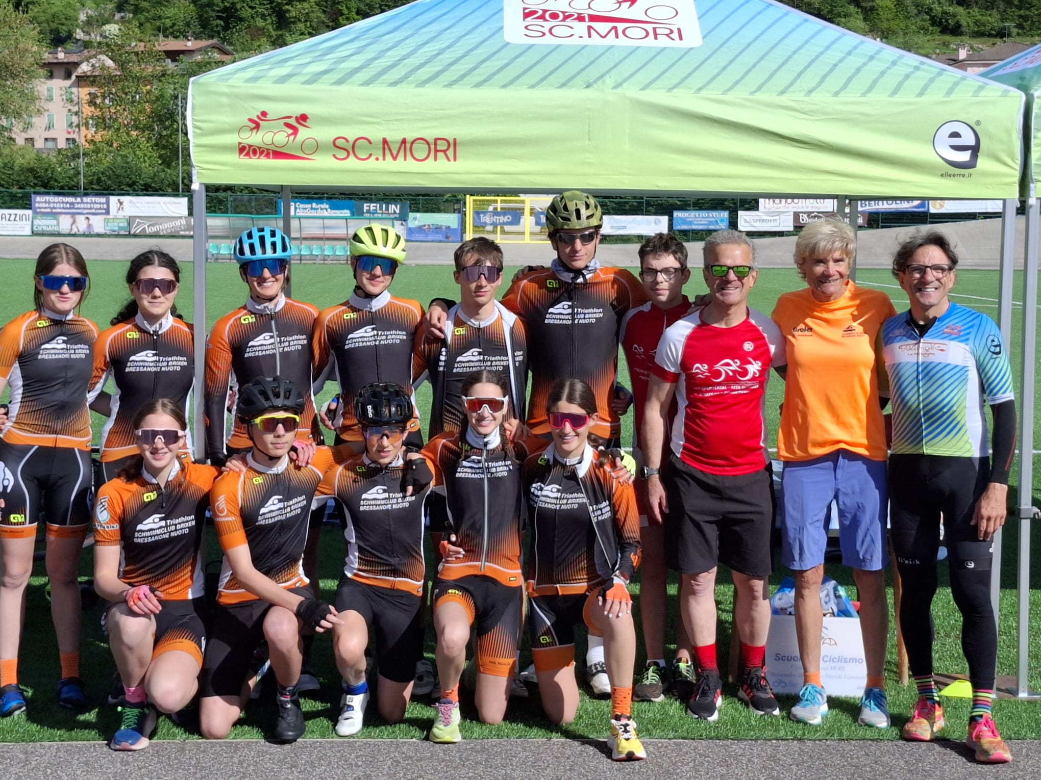 Un grande successo l'allenamento collettivo al velodromo di Mori