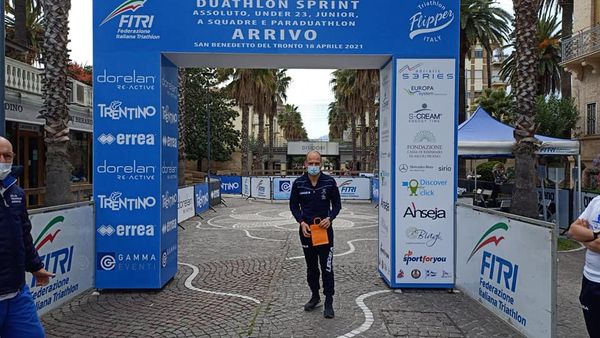 ANTONIO GUZZO 2^ DI CATEGORIA AI CAMPIONATI ITALIANI DUATHLON DI SAN BENEDETTO DEL TRONTO