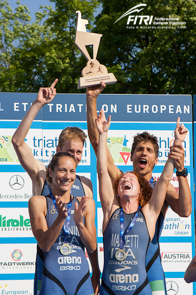 Kitzbuhel 2014 - La staffetta azzurra, sul gradino più alto del podio