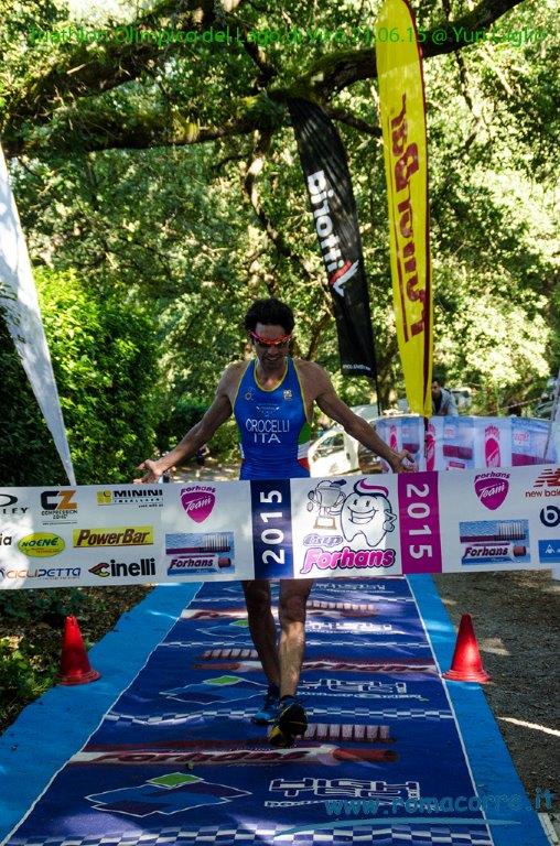 Triathlon Lago di Vico: vincono Crocelli e Ascoli