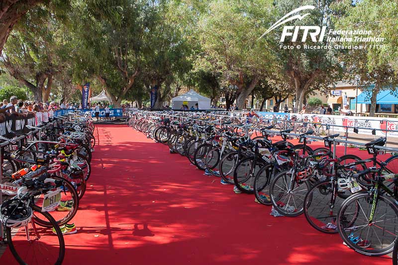 zona cambio C.I. Triathlon Olimpico Sapri 2014