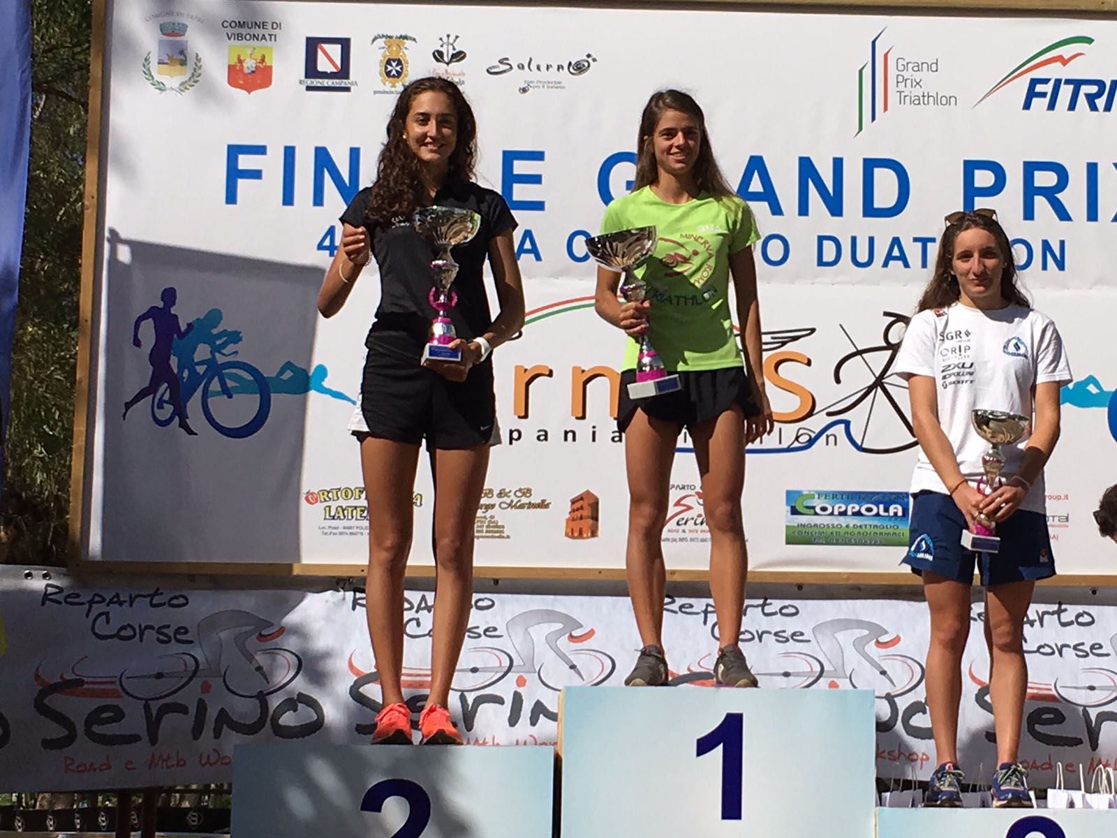 premiazione 4 tappa circuito duathon sapri Donne