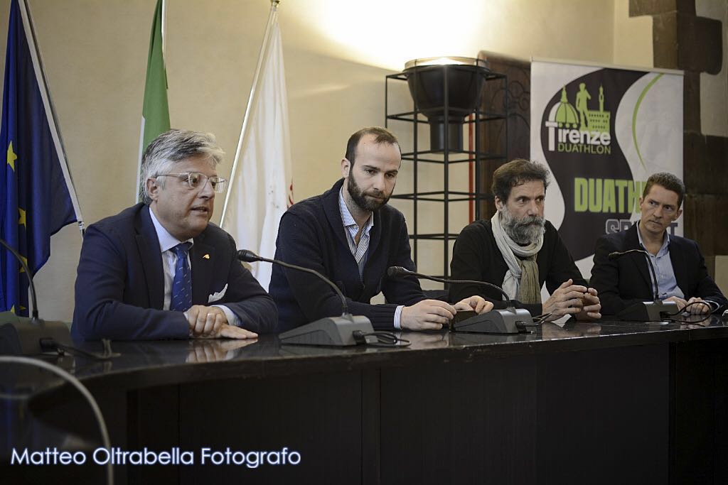images/2016/News_2016/gare_2016/tri_evolution/Presidente_Bianchi_alla_conferenza_stampa_dei_tricolori_di_Firenze.JPG
