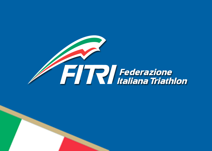 sfondo tricolore e logo