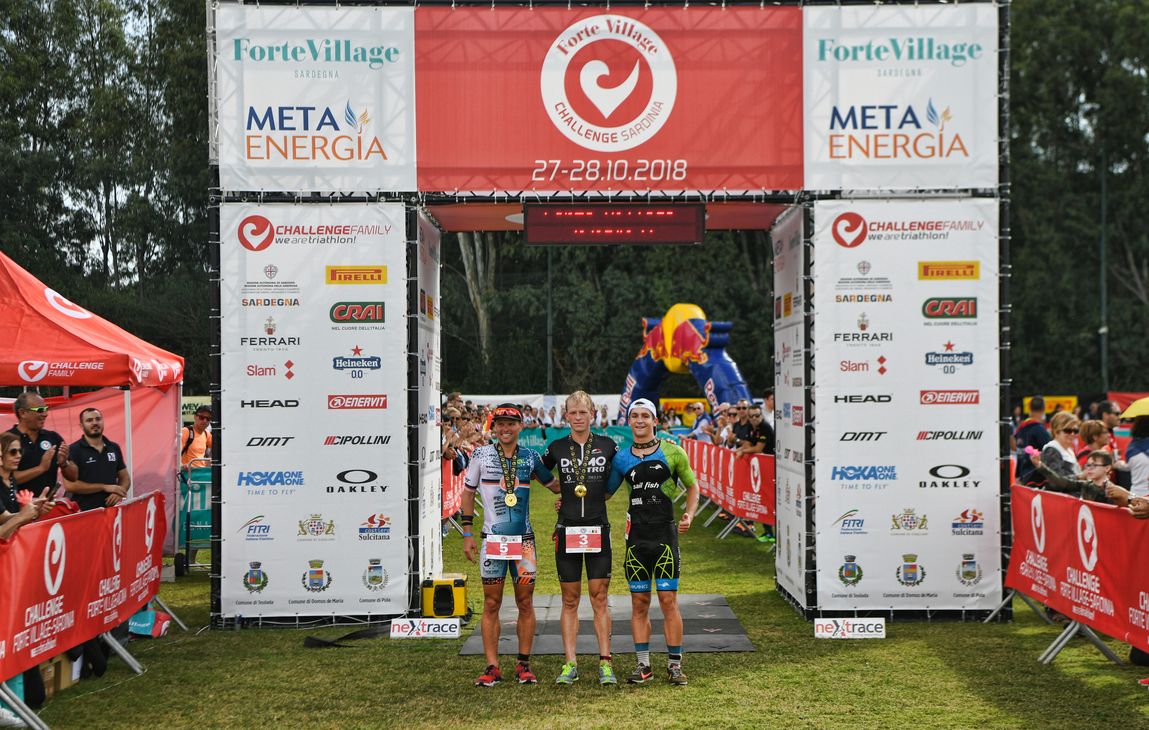 Podio tutto straniero al Forte Village Challenge Sardinia