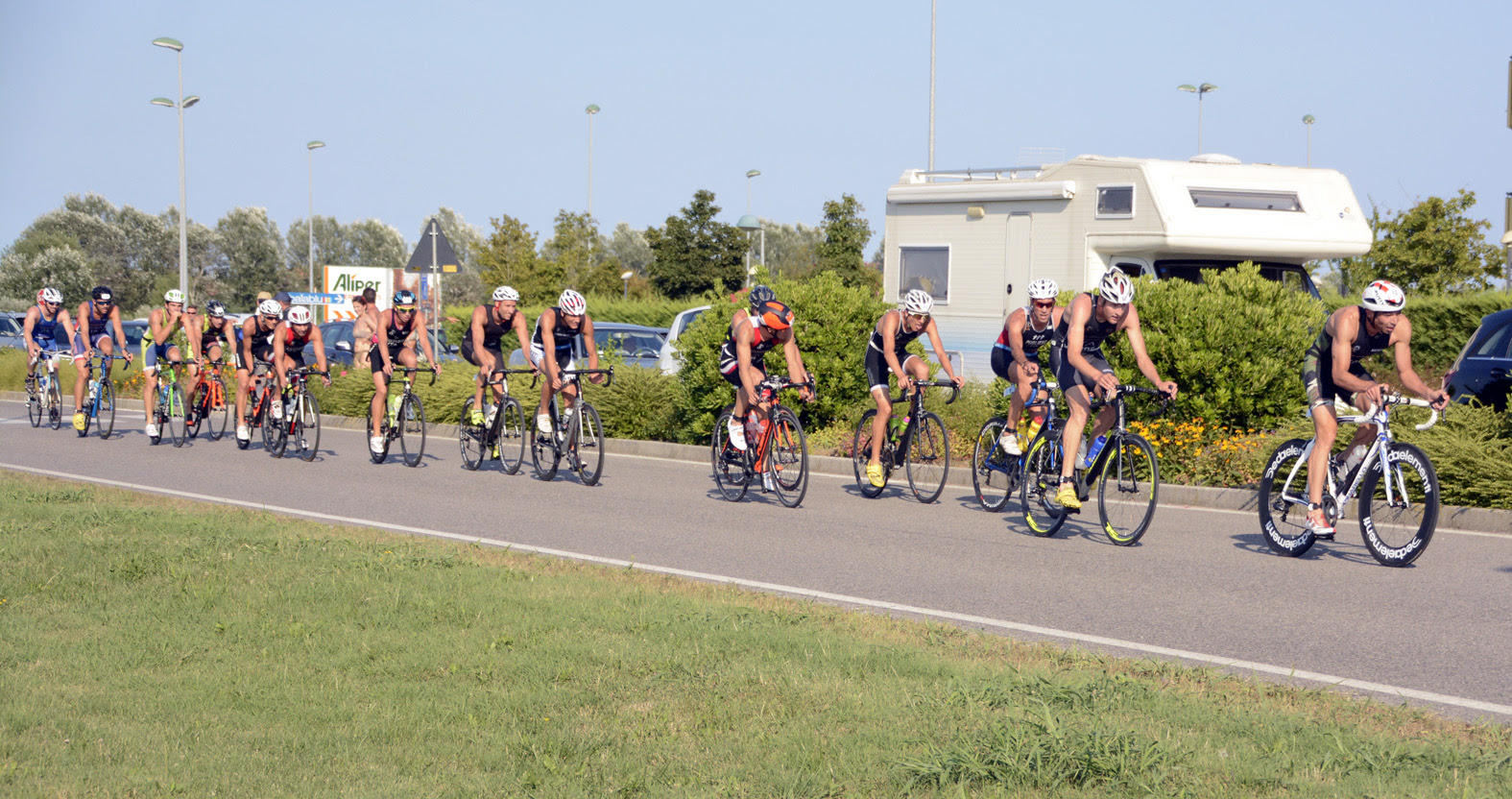 Oltre 1000 atleti a Caorle (VE) per il duathlon assoluto sprint individuale e a squadre