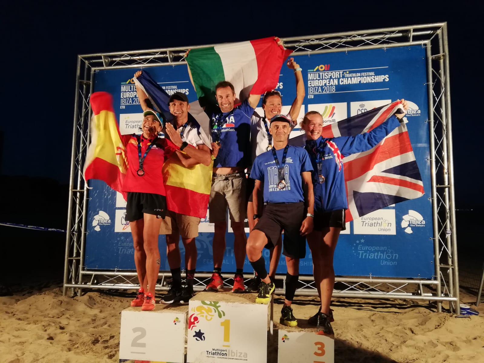 Europei Triathlon Cross: quattro medaglie per gli Age Group italiani a Ibiza