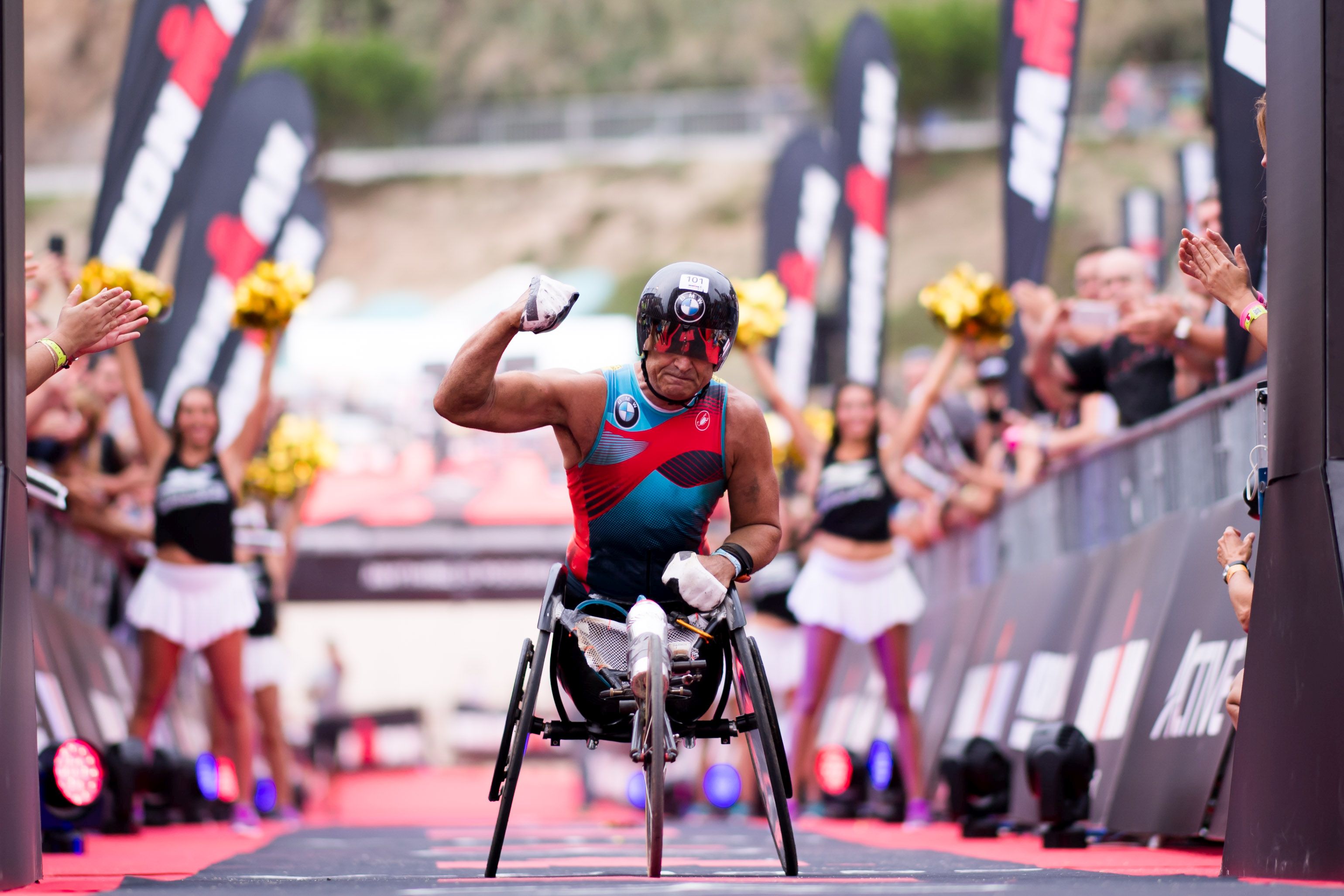 images/2018/varie/Alex_Zanardi_IronmanBarcelona__Foto_Alex_CaparrosGetty_Images_for_IRONMAN.jpg