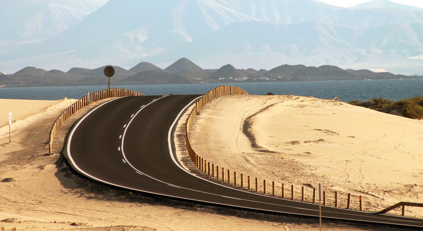 images/2019/foto/Raduni/Fuerteventura/medium/fuerteventura_strada_2.jpg