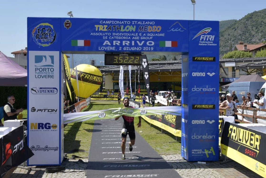 Ceccarelli terzo all'Ironman 70.3 Astana