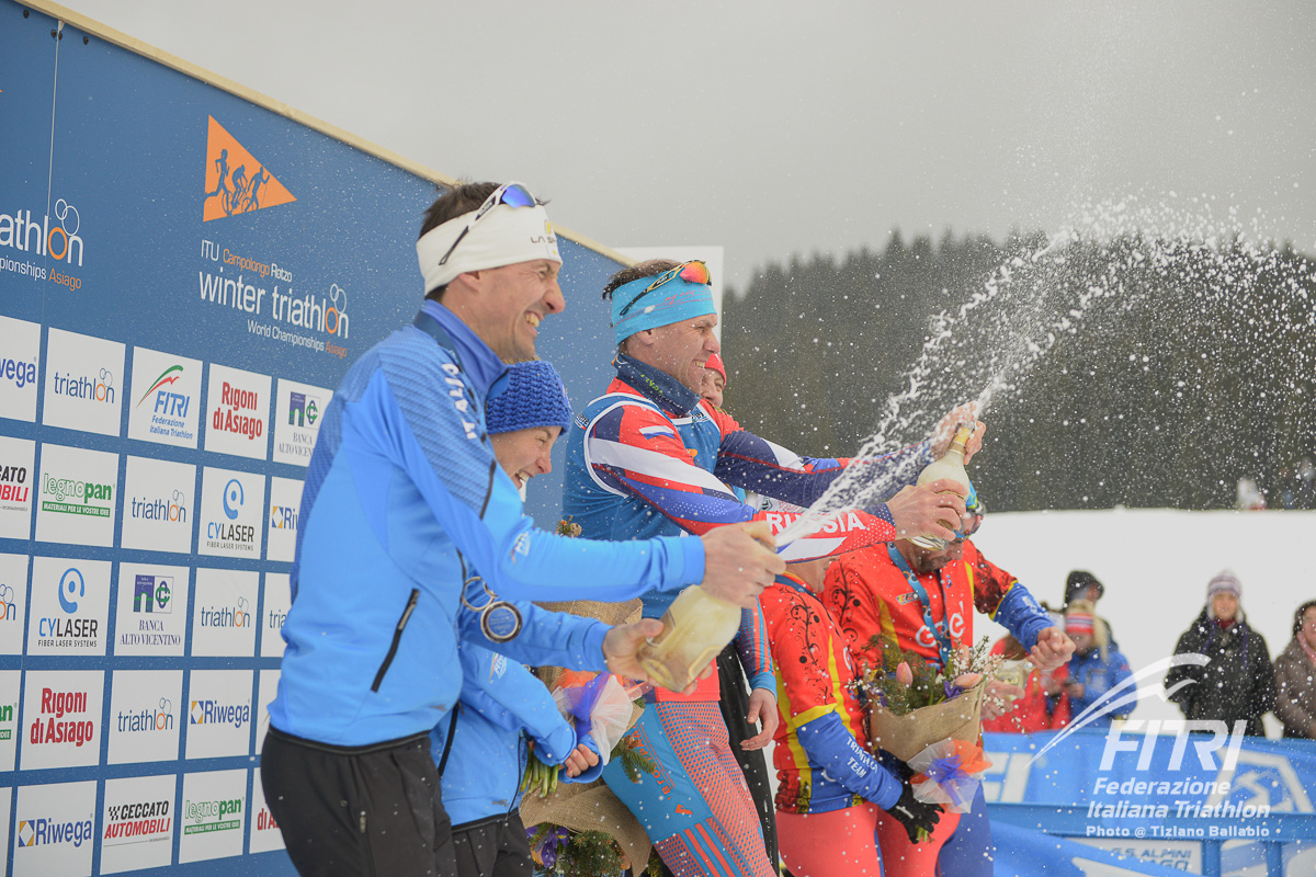 Mondiali Winter Triathlon: 2x2 doppia medaglia azzurra nel nuovo format staffetta. Argento Elite e Oro Junior