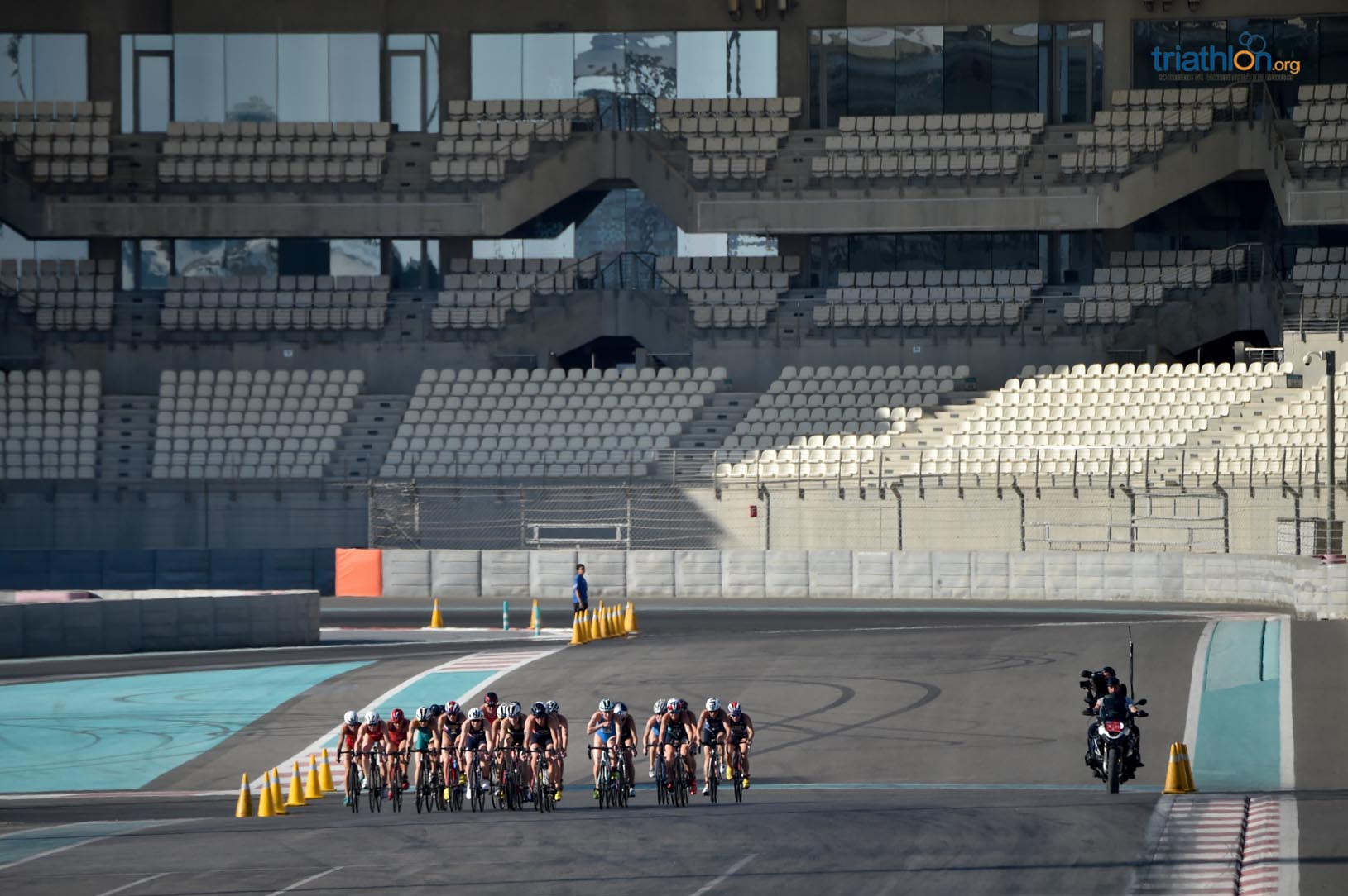 Abu Dhabi: rinviate World Series, Mixed Relay e World Paratriathlon Series