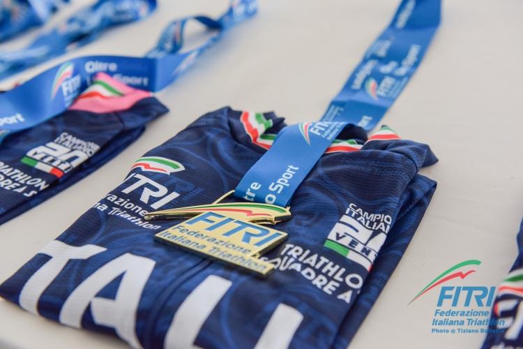 FITRI - Federazione Italiana Triathlon - Fiocco rosa nella famiglia del  Past President Bianchi