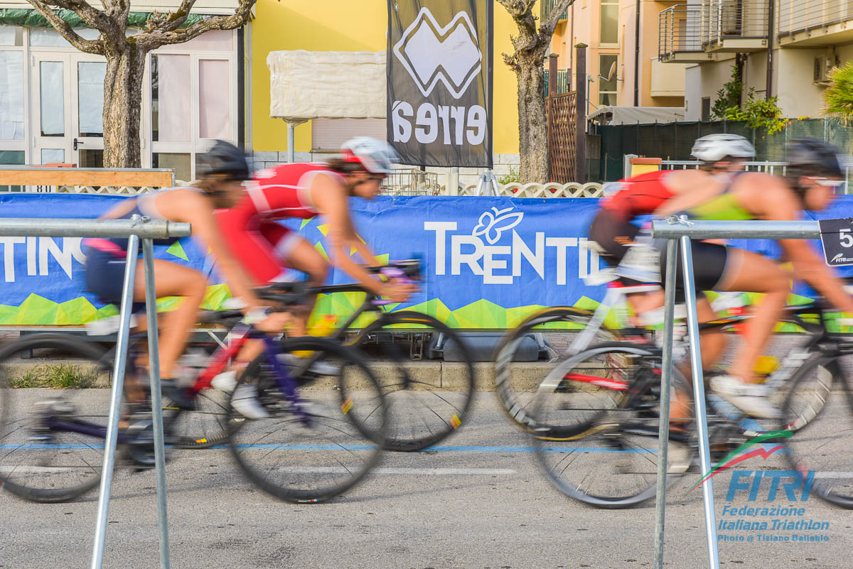 Tricolori Triathlon Olimpico Age Group trasformati in Duathlon