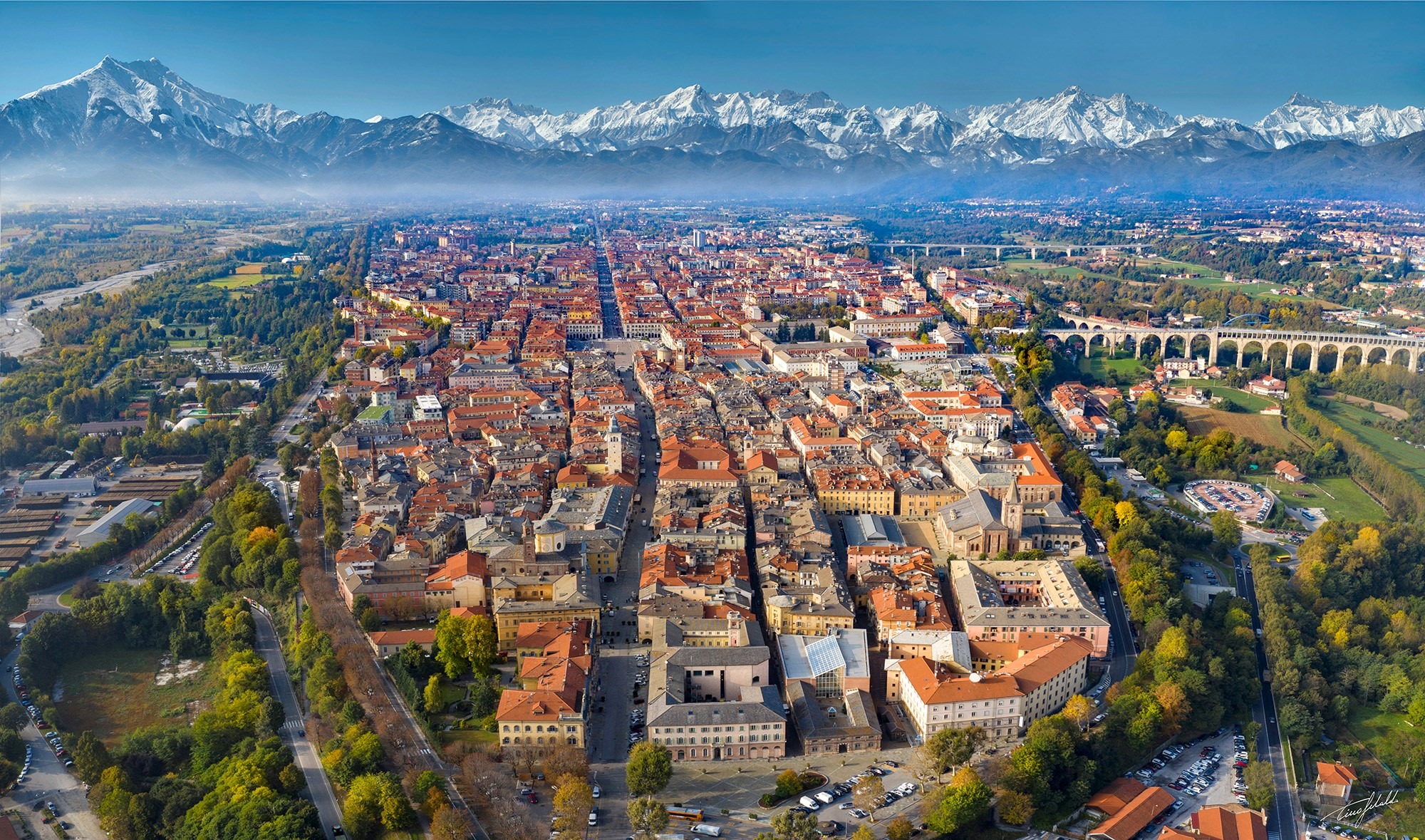  27° Triathlon Città di Cuneo con campioni, ricordi e festeggiamenti