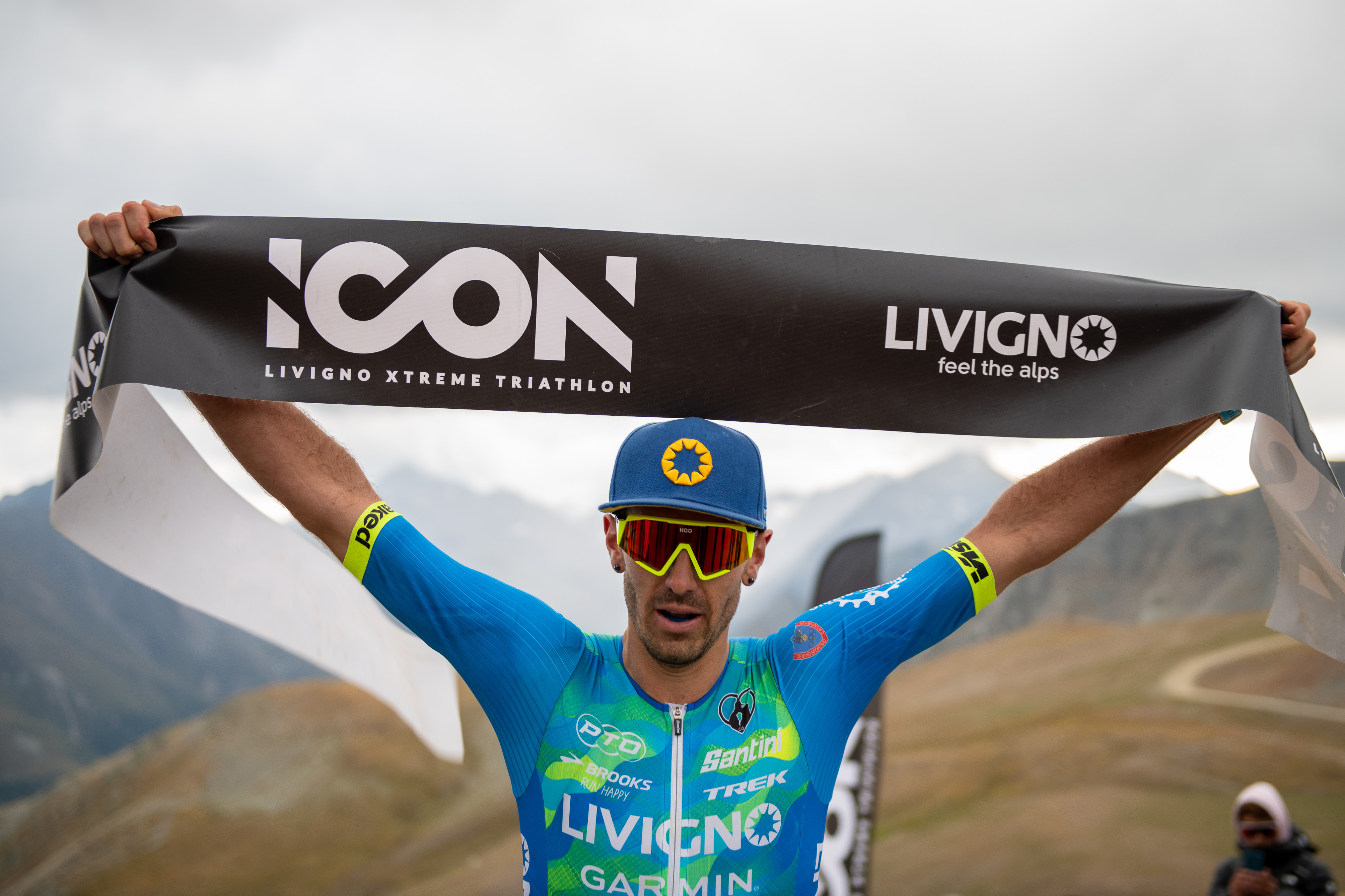  ICON Livigno Xtreme 2021 Il grande ritorno: Molinari e Wiestner sono i primi atleti ad arrivare a Carosello 3000