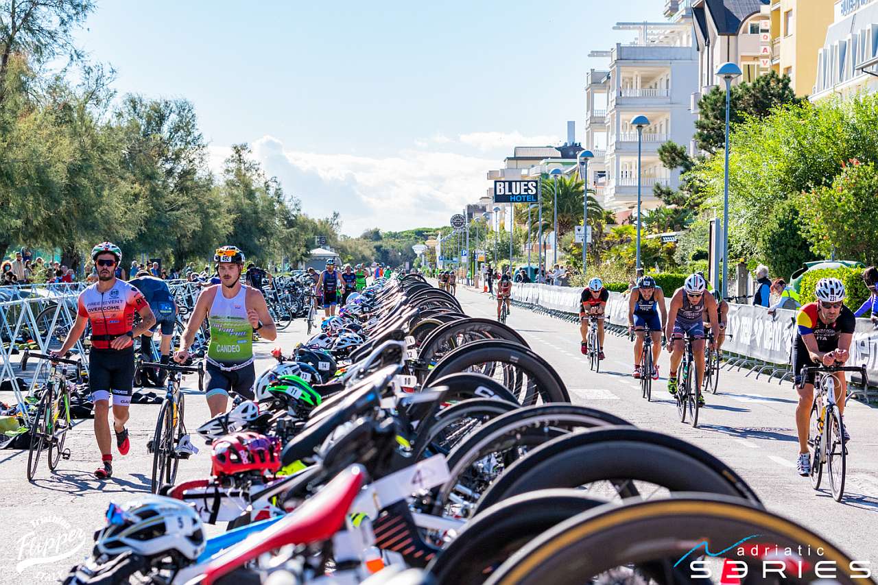 2.500 atleti ai Tricolori Triathlon Event Cervia. Venerdì 1 ottobre alle 18:30 la presentazione