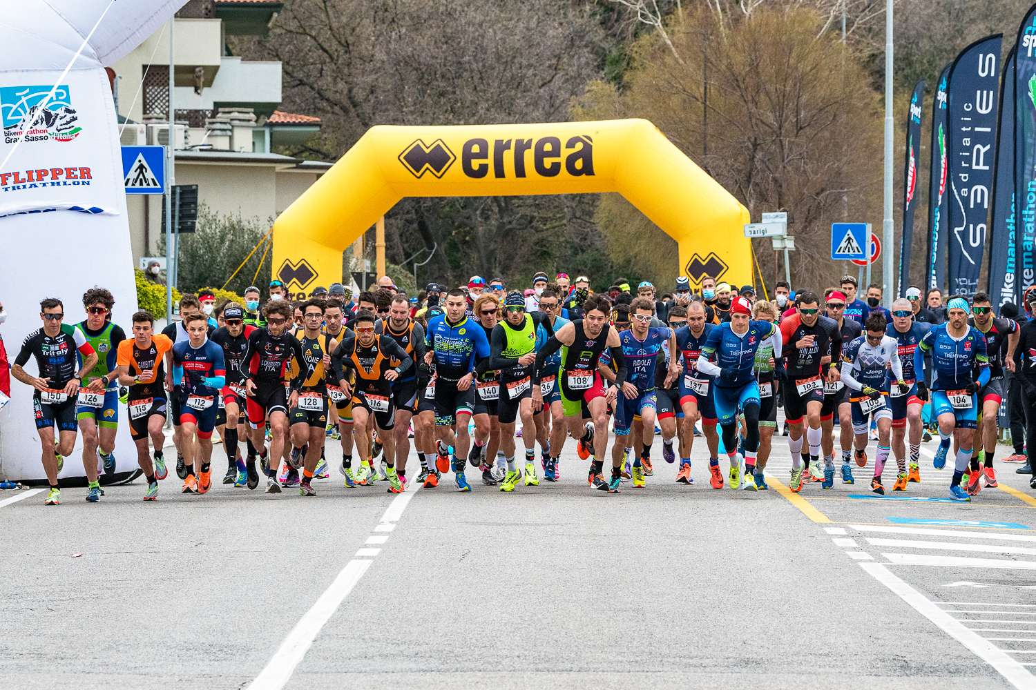 Marta Bernardi e Domenico Passuello trionfano Pesaro! Sono ancora loro i Campioni Italiani di Duathlon Classico!