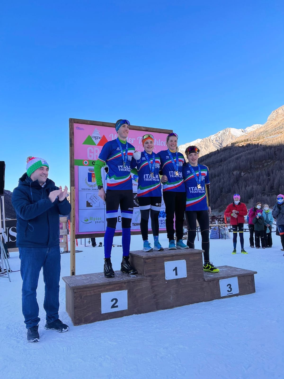 Podio premiazioni Campioni Italiani Cogne Winter Triathlon 2022 individuali