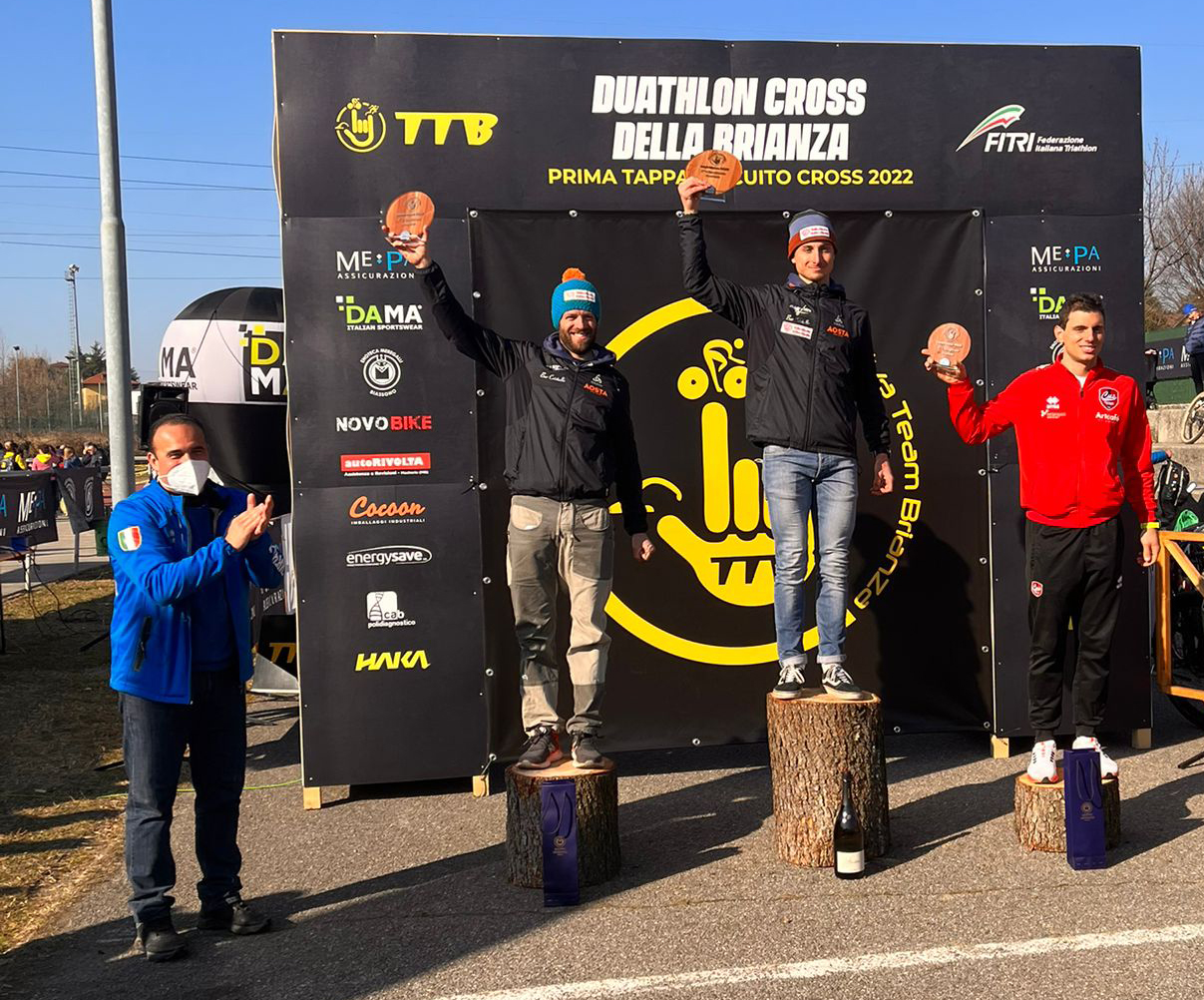 prmiazioni U cross triuggio circuito