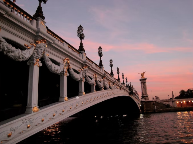 images/2022/Gare_Internazionali_2022/Parigi/medium/Pont_Alexandre_III.png