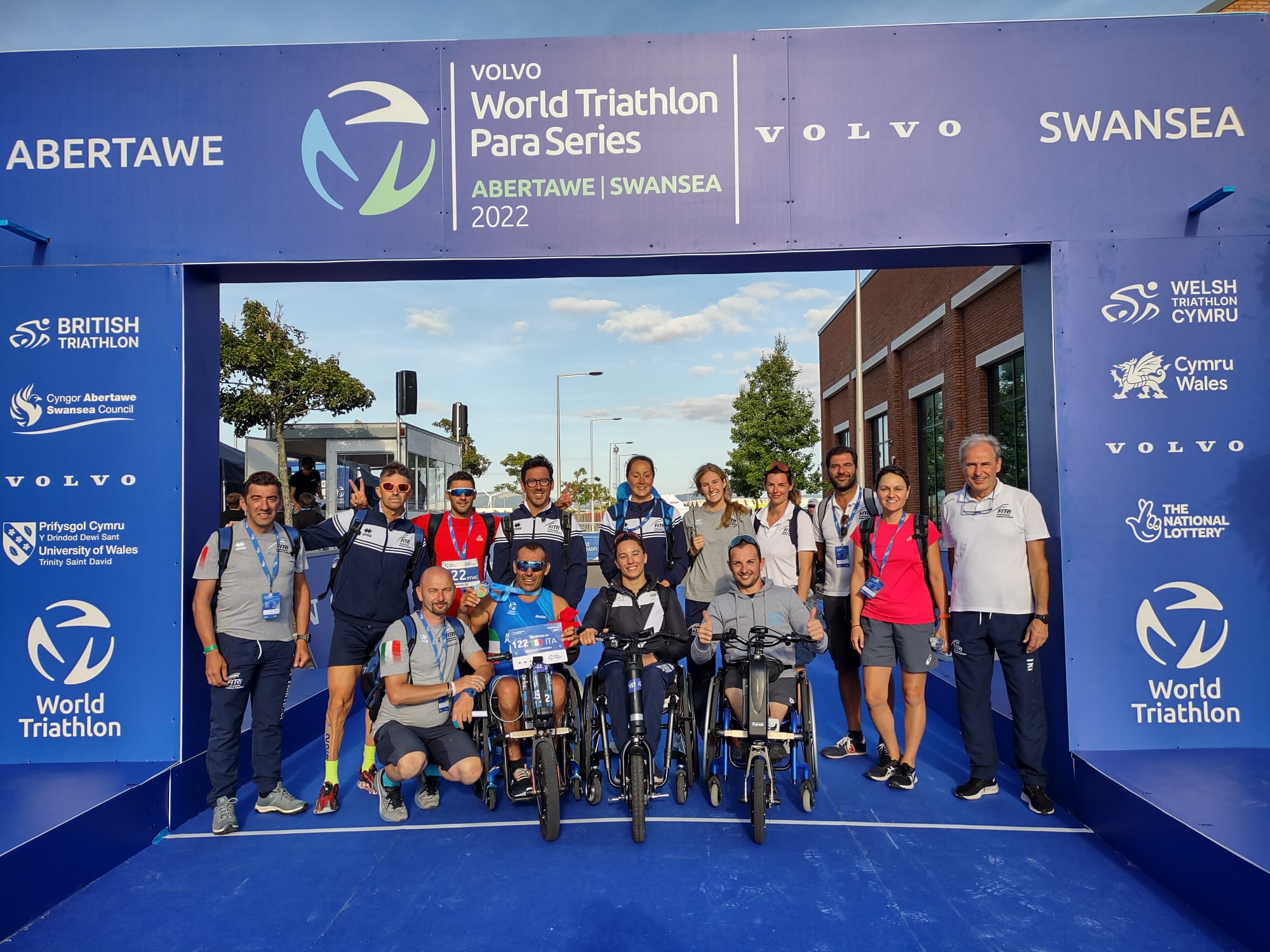 gruppo azzurro paratri a swansea 22