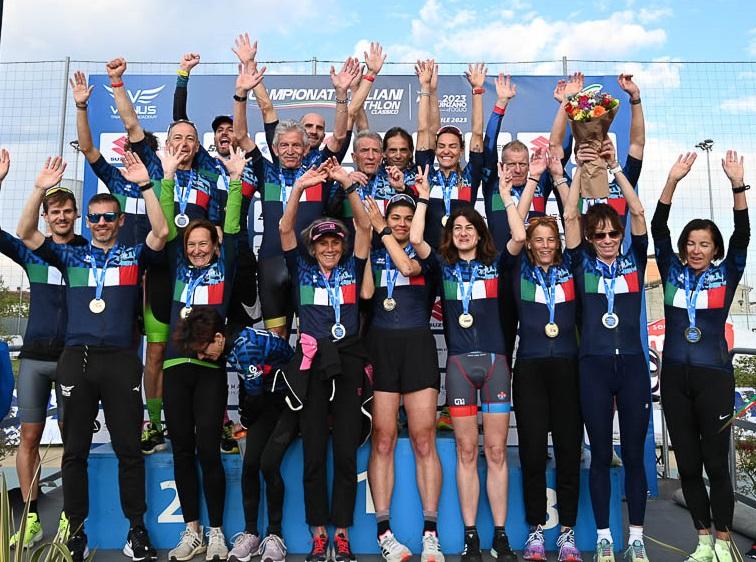 images/2023/Gare_Italia/Duathlon/Tricolori_Quinzano/medium/premiazione_age_group_quinzano.jpg