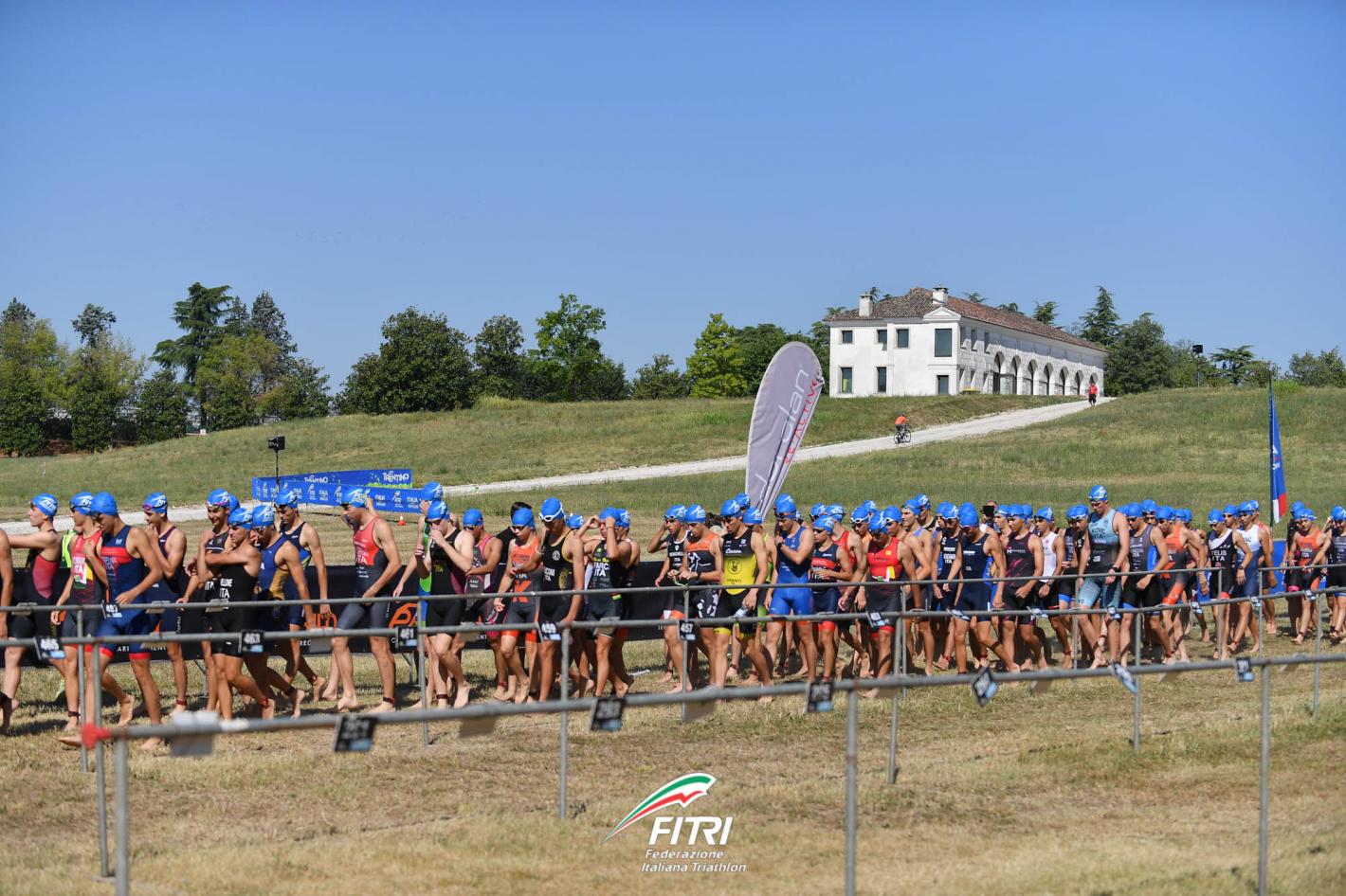 images/2023/Gare_Italia/Tricolori_TriathlonGiovani_Lovadina/medium/ALE_5063.jpg