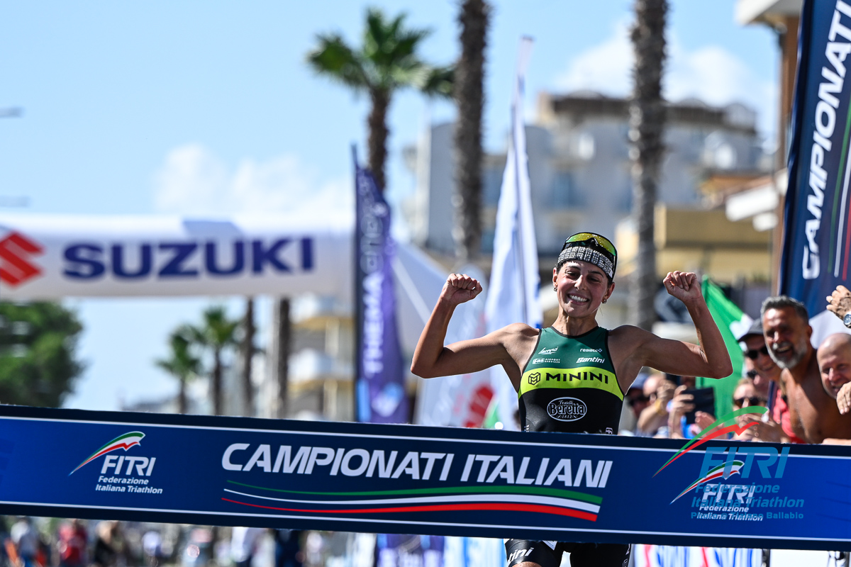 Tricolori Triathlon Olimpico ad Alba, il riscatto di Luisa Iogna Prat nuova Campionessa Italiana