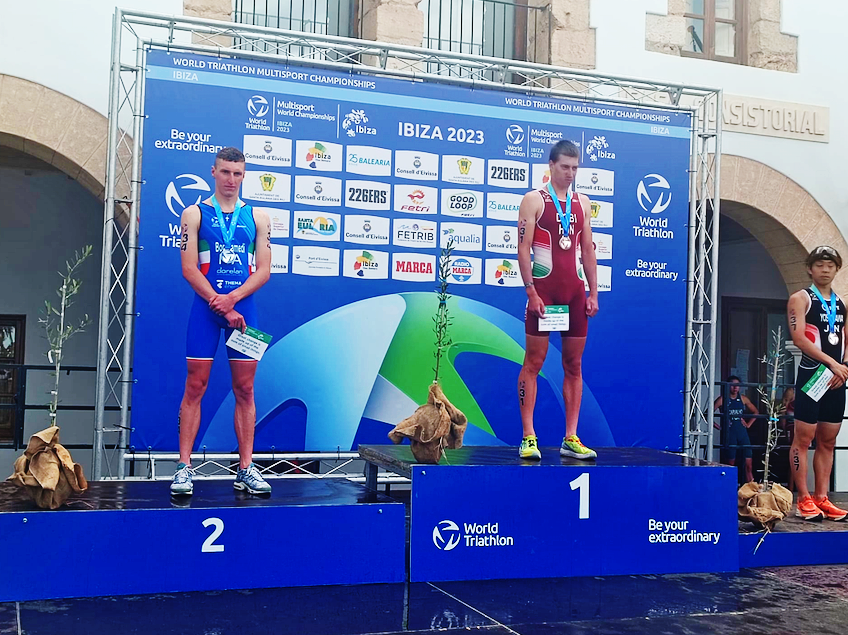 podio bortlamedi web aquathlon ibiza