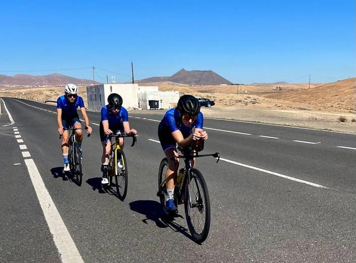 images/2024/Camp_Allenamento/Fuerteventura_gennaio/medium/fuerteventura_foto1_bike.jpg