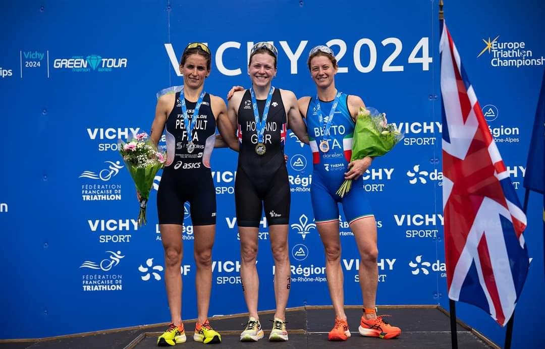 images/2024/Gare_Internazionali/Europe_Triathlon_Championships_Vichy/medium/WhatsApp_Image_2024-09-21_at_16.04.59.jpeg