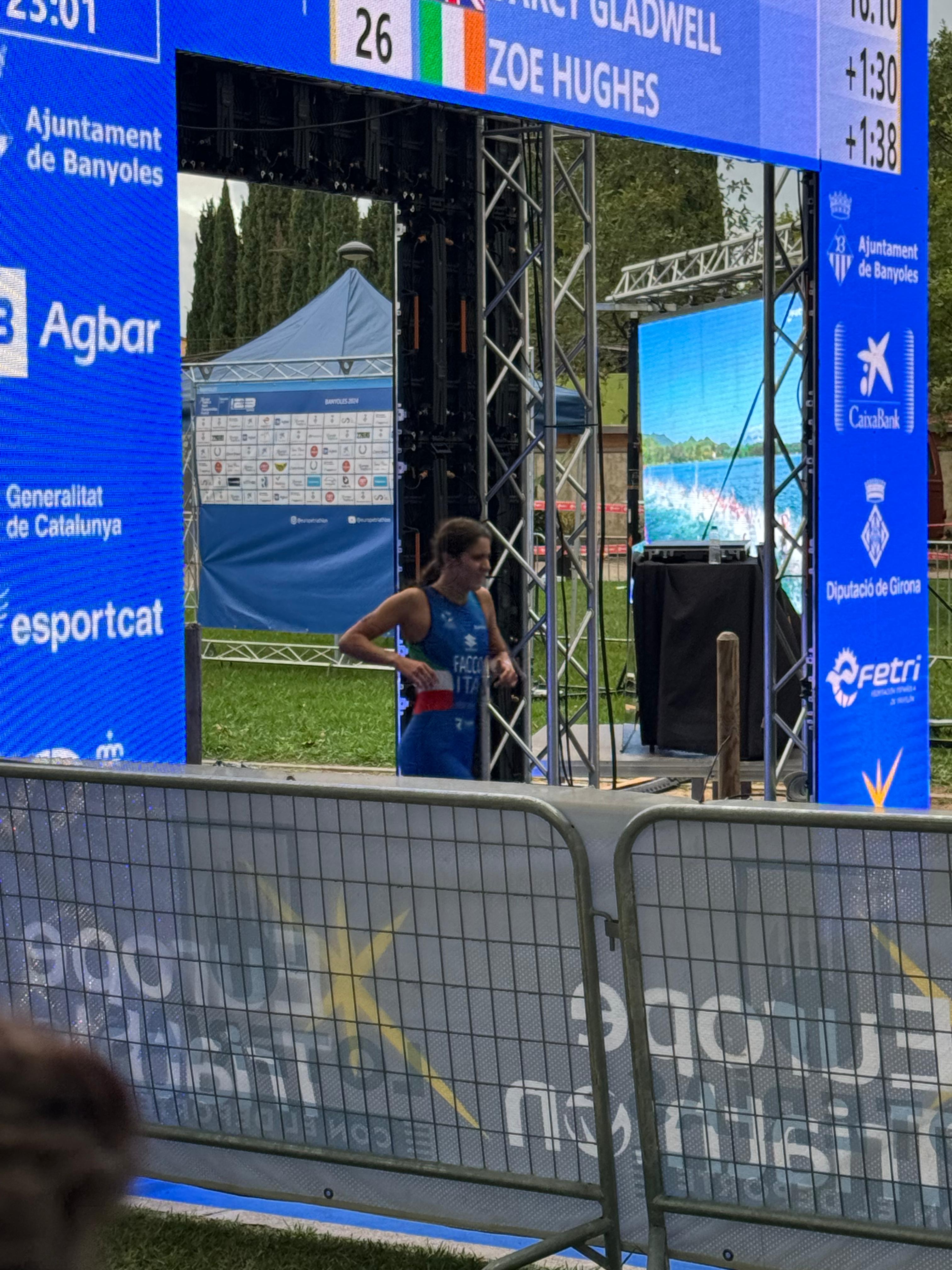 arrivo facco banyoles semifinali