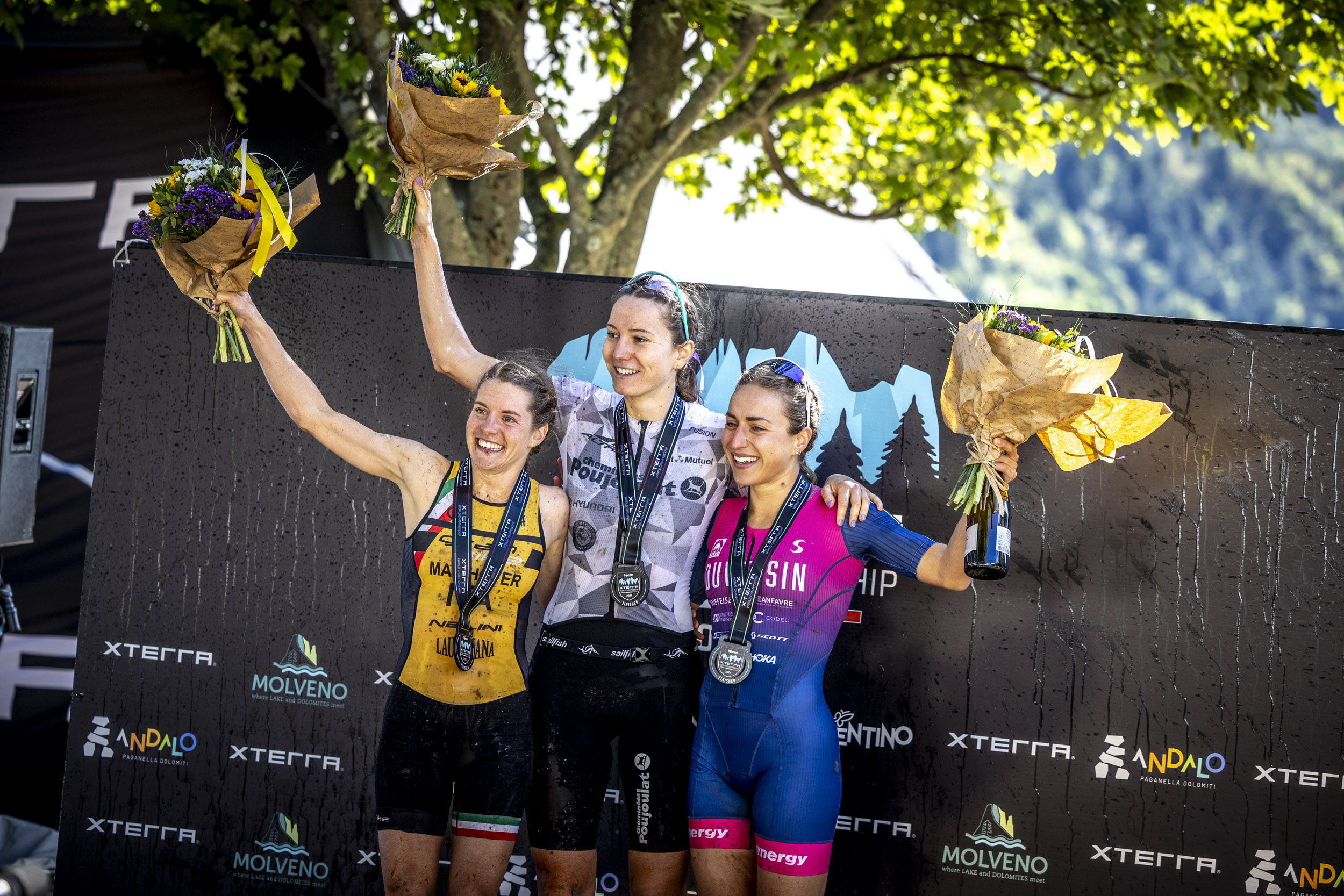   Billouin e Serrières completano la tripletta al Xterra World Championship 2024. Secondo posto per l'azzurra Mairhofer