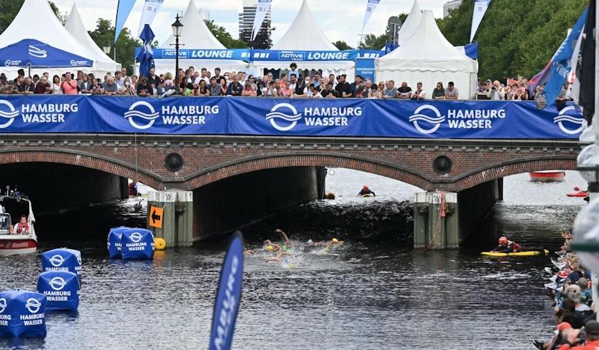 images/2024/Gare_Internazionali/wtcs_Hamburg/medium/hamburgtriathlonswim1.jpg
