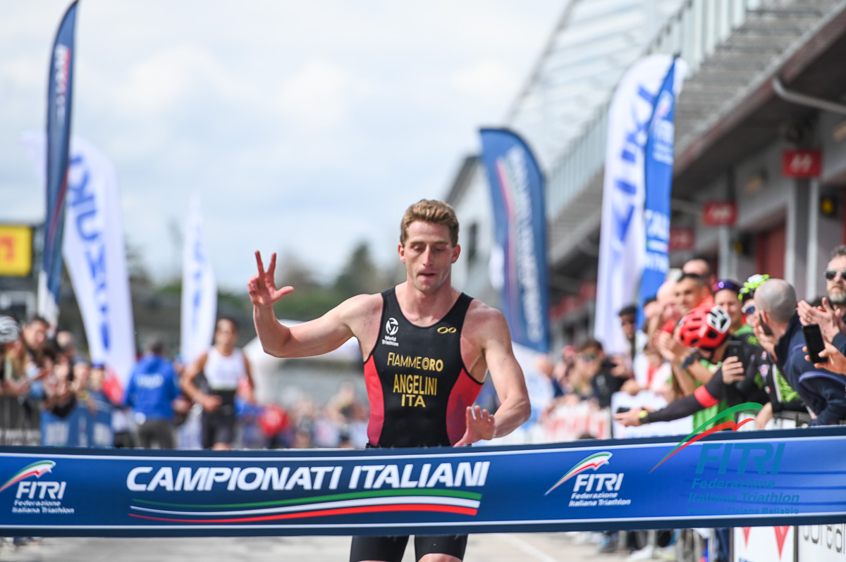 Samuele Angelini cala il Tris: si conferma Campione Italiano di Duathlon Sprint a Imola