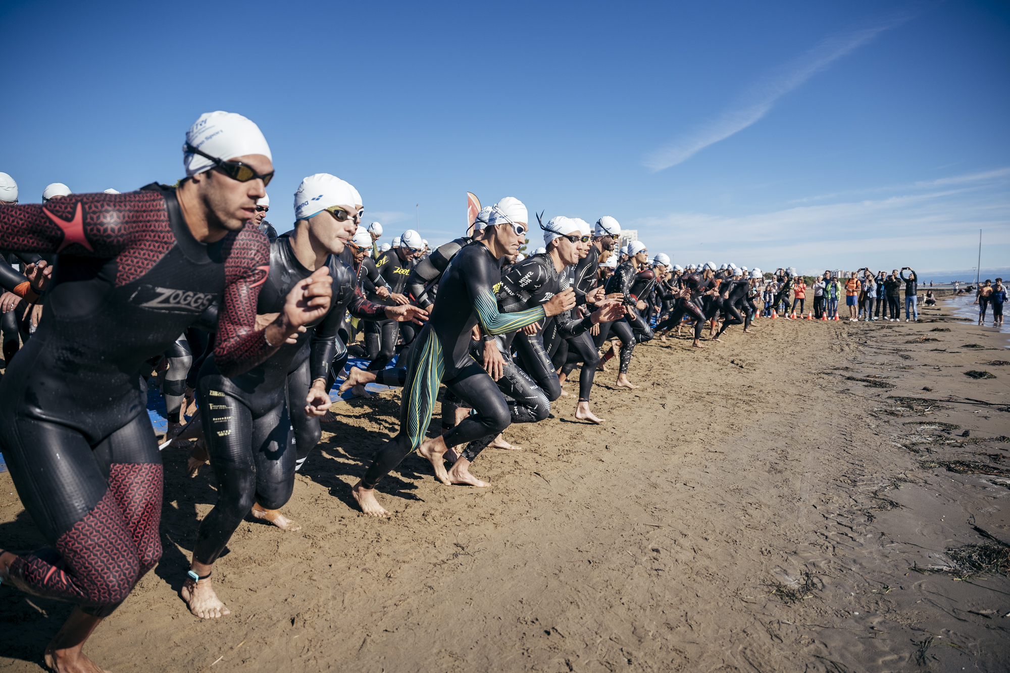 LIGNANO TRIATHLON 2024 partenza nuoto 1