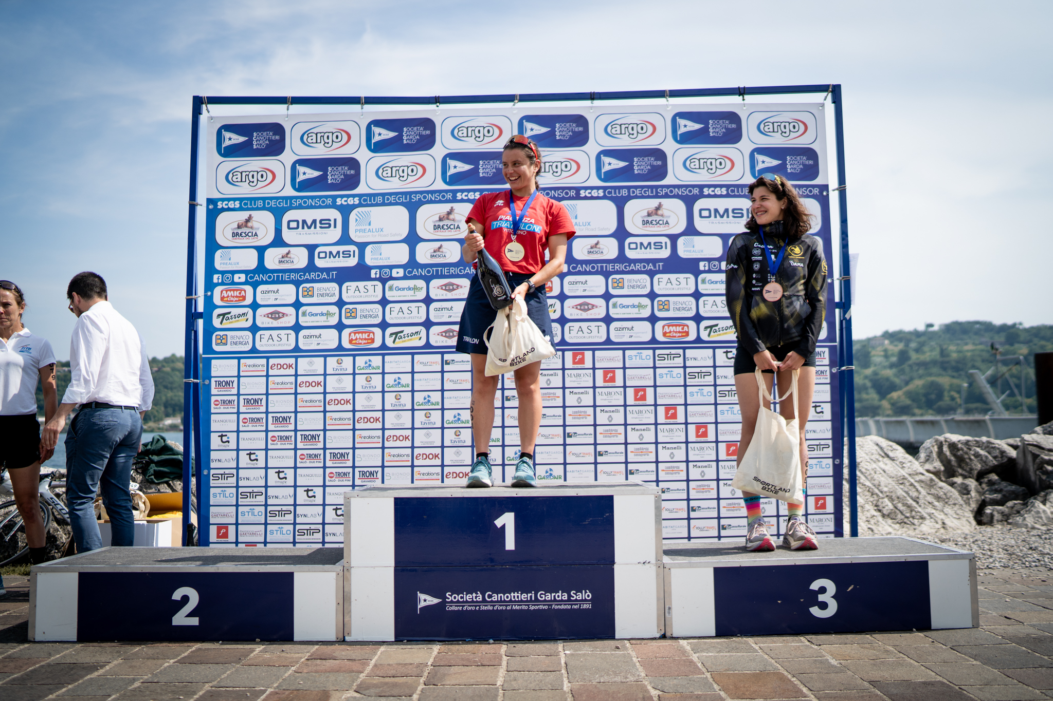 SCGS 8 TRIATHLON SPRINT CITTÀ DI SALÒ podio femminile