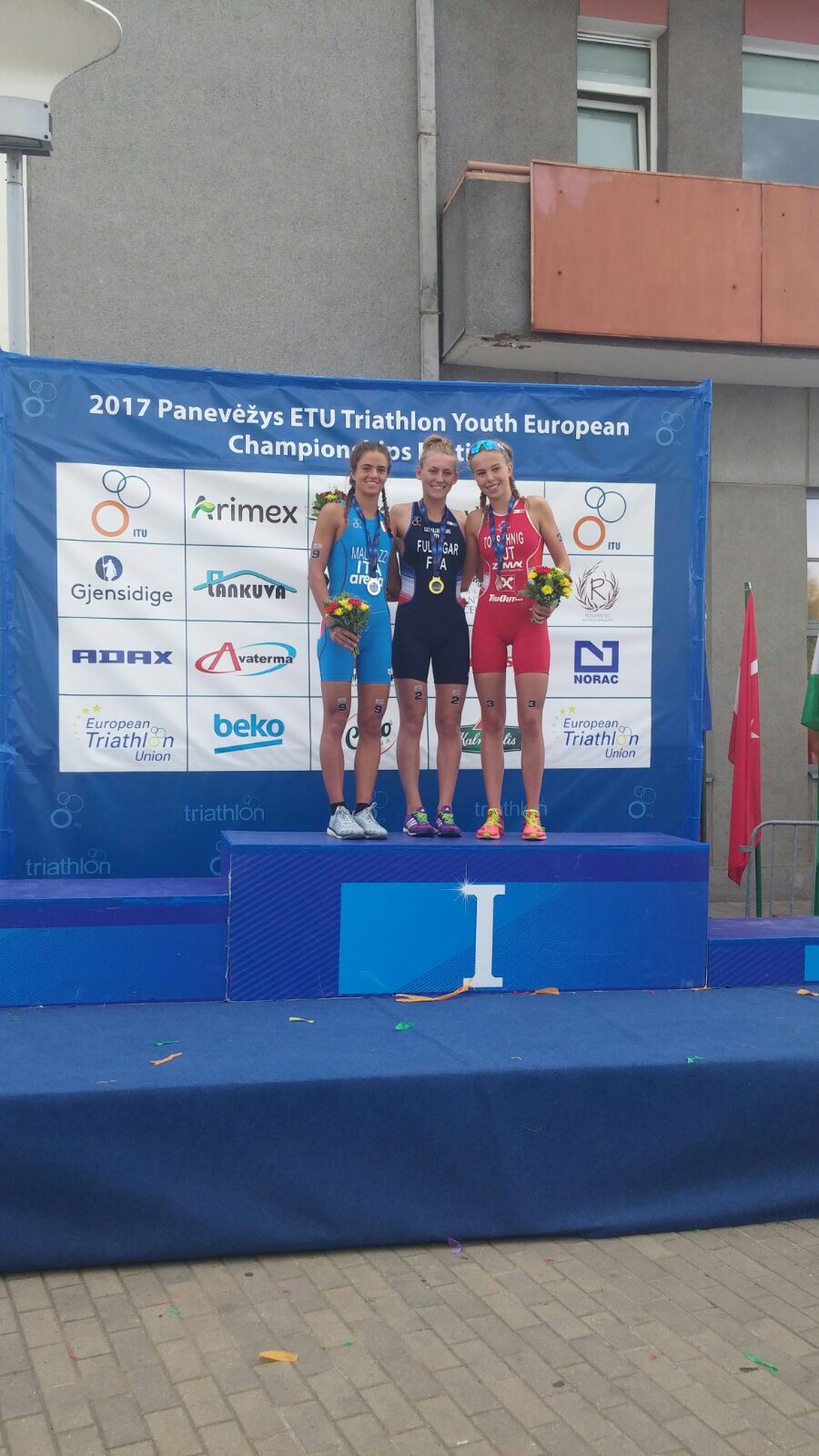 Beatrice Mallozzi si conferma Argento Europeo Youth Triathlon a Panevezys!