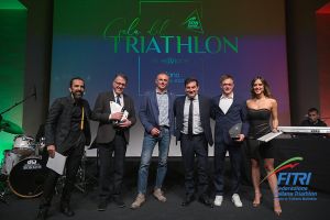 gala fitri gallery 1