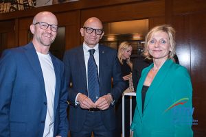 gala fitri gallery 1