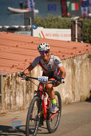 capopliveri cross  