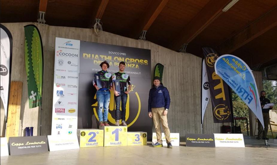 podio campioni regionali duathlon cross