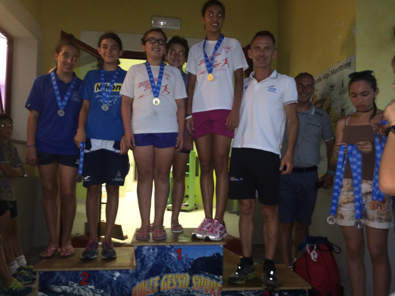 ENTRACQUE (CN ) - 4 ^ PROVA CIRCUITO REGIONALE KIDS e  PROVA REGIONALE TROFEO CONI  2015.