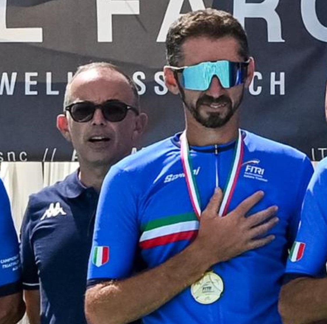 Campionati Italiani di triathlon olimpico: Michele Insalata trionfa nella categoria M1, applausi per la folta “spedizione” pugliese