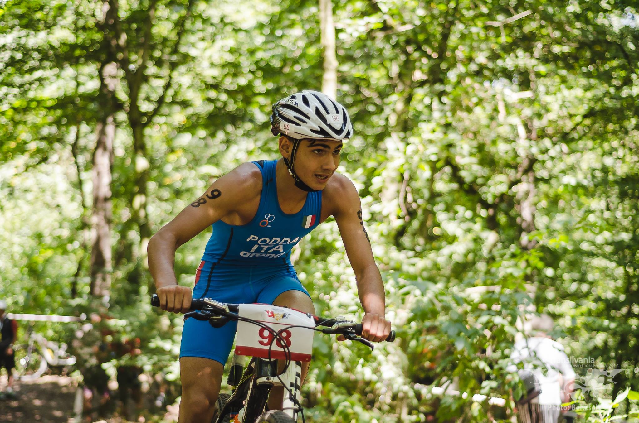 Francesco Podda presente alla prima tappa del circuito cross nazionale