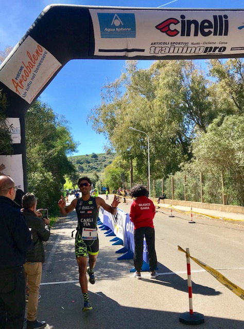 GIORNATA INTENSA A PLATAMONA: BOLABOTO DOMINIQUE (RIVIERA TRIATHLON) ED ENNAS DANIELA (FUEL) VINCONO IL DUATHLON SPRINT 